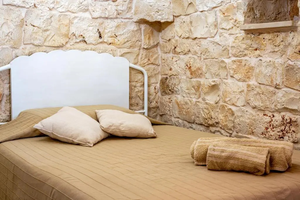 Trullo Delle Ginestre Private Pool - Happy Rentals