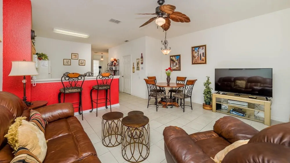 Fitzclarence Villa 7661