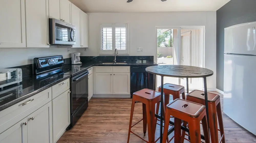 4BR Home in Tempe near ASU by WanderJaunt