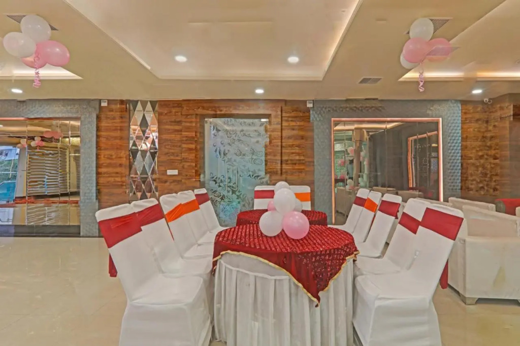 OYO Townhouse 1085 Hotel A Residency