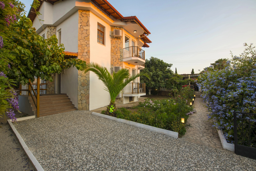 Marvera Hotel