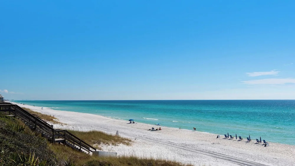 Luxury 4-bedroom Vacation Home With Unparalleled Gulf Views