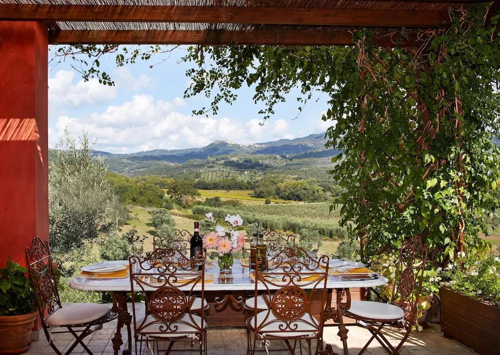 Holiday home with exclusive swimming pool in the Tuscan Maremma
