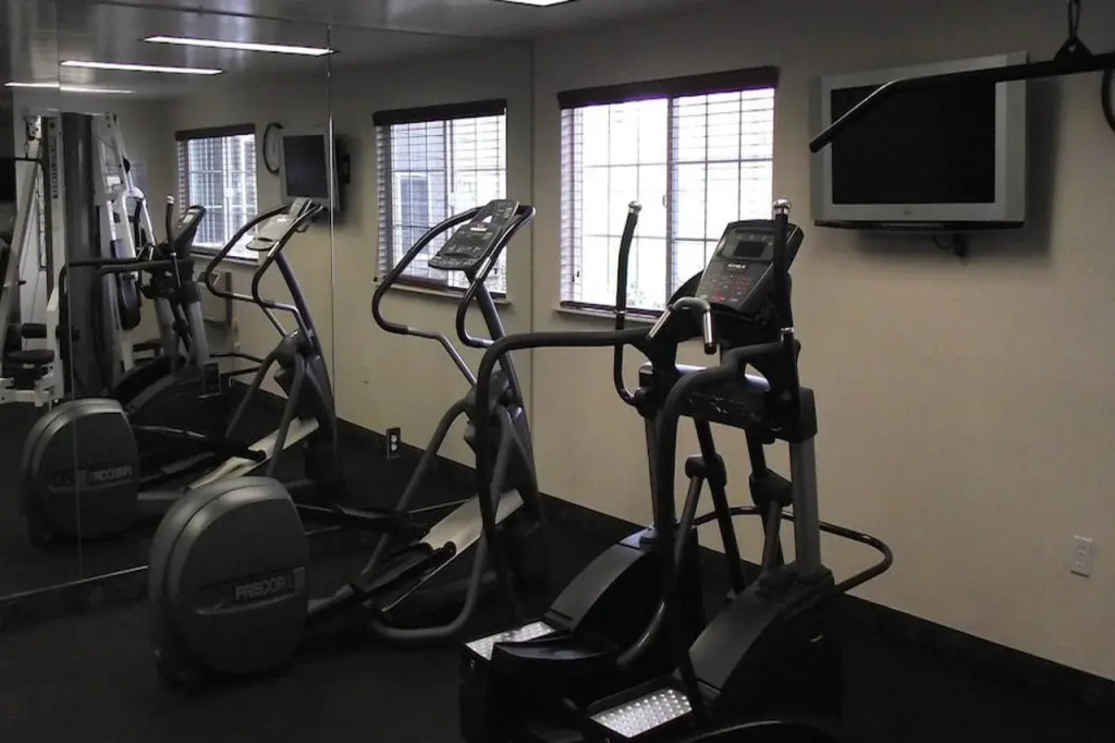 Country Inn & Suites by Radisson, Delta Park North Portland