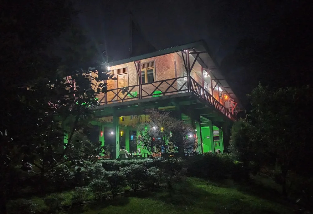 Green Forest Tangkahan