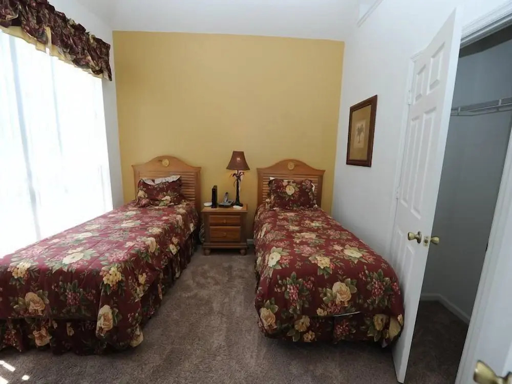 Windsor Palms 48
