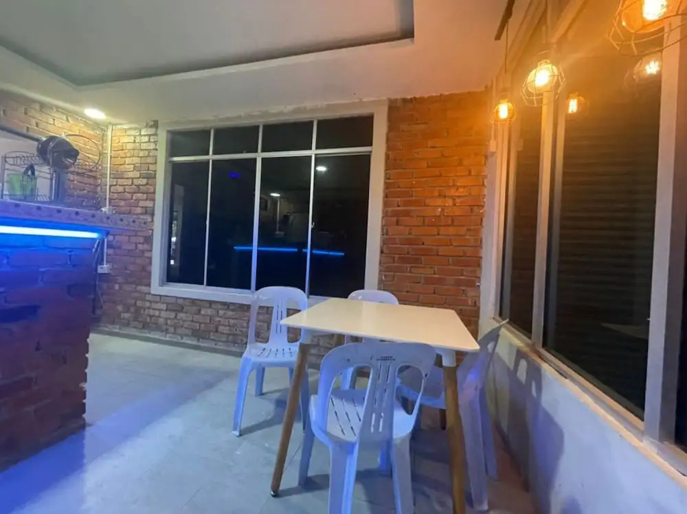 OYO Home 90370 D'tampi Homestay