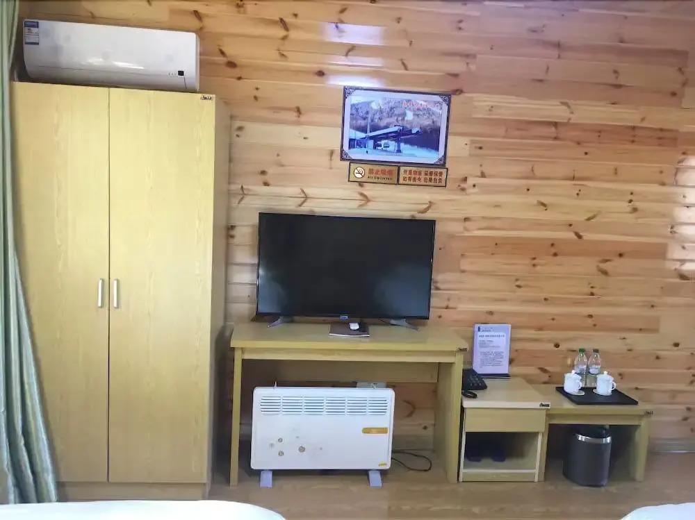 Yabuli Forest Hot Spring Hotel