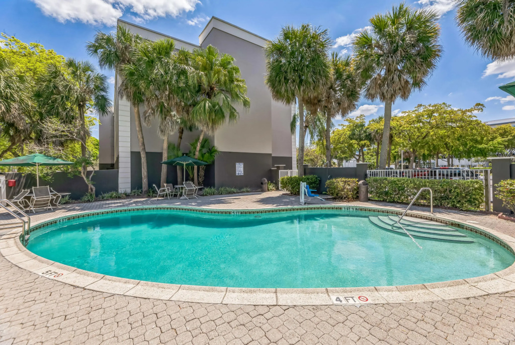 La Quinta by Wyndham Miami Lakes
