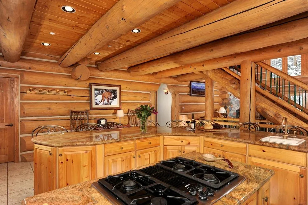 Paradise Meadow Lodge