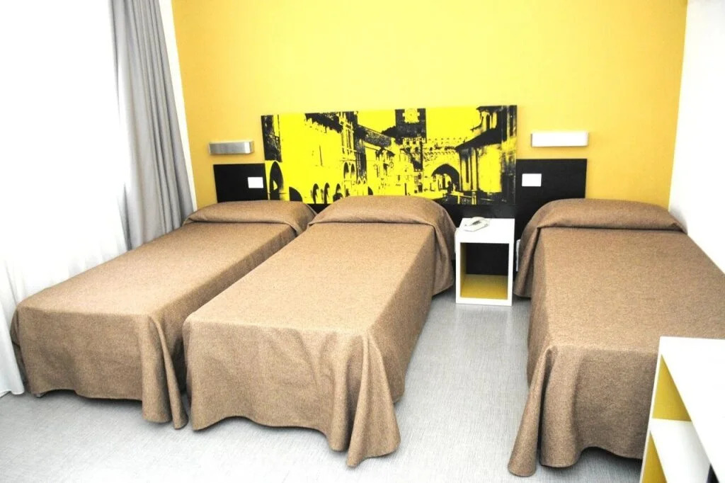 Hotel Mondial