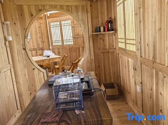Xuan'en Yage Leisure Scenic Resort Art Homestay (Yunqitai Scenic Area)