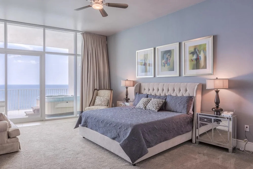 Turquoise Place Unit 2205D