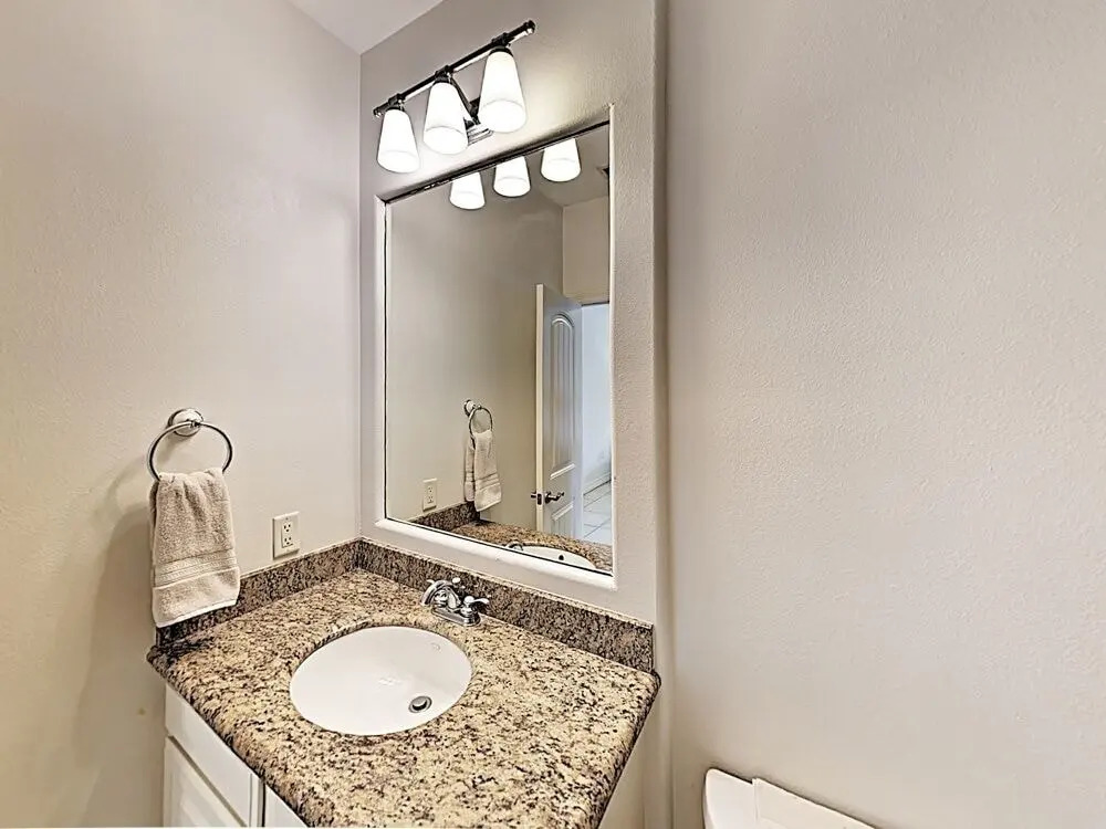 New Listing! Updated W/ Pool, Walk To Beach 2 Bedroom Condo