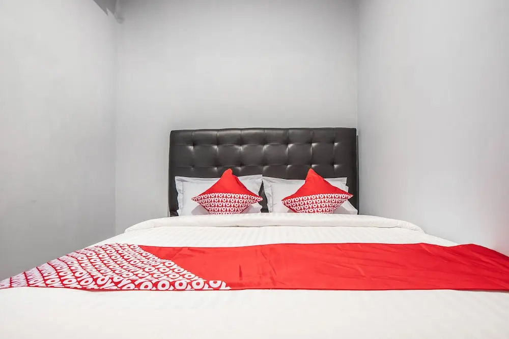 Urbanview Hotel Arafuru Residence Duren Sawit
