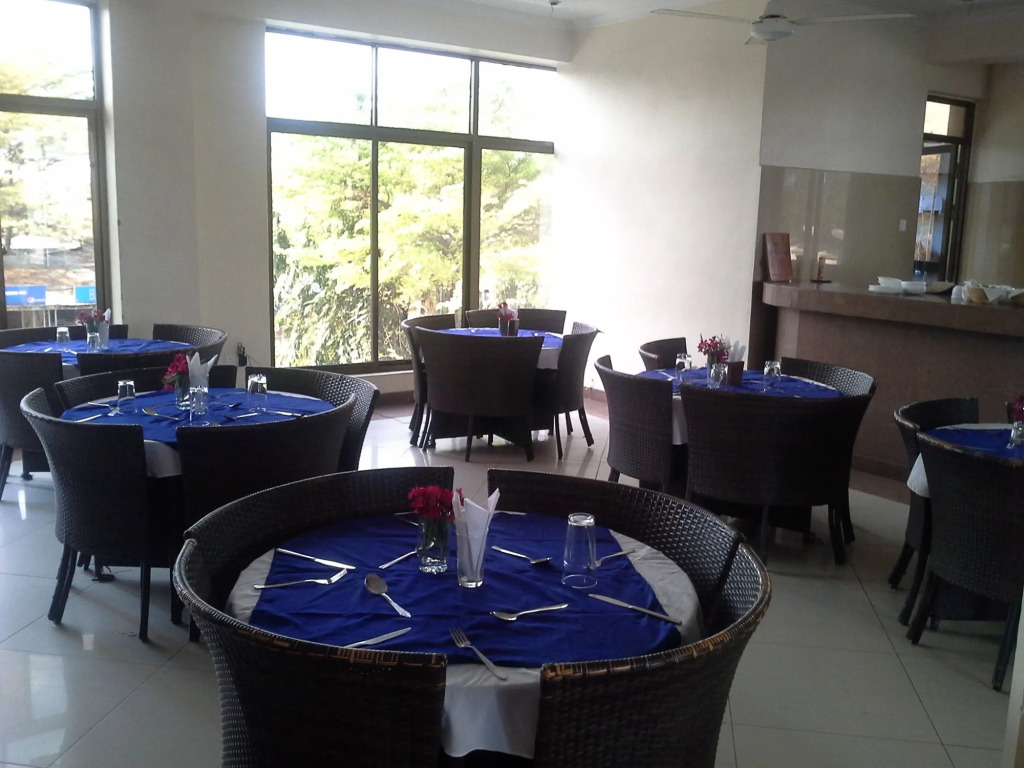 Golden Park Hotel