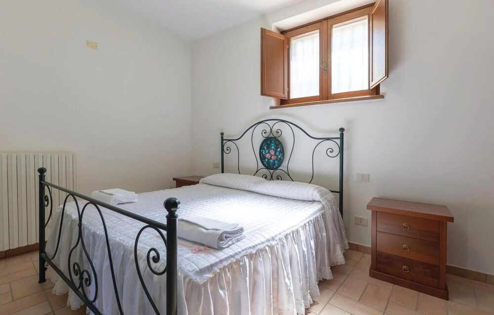 Awesome Apartment in Giano Dell'umbria PG With 2 Bedrooms, Wifi and Outdoor Swimming Pool
