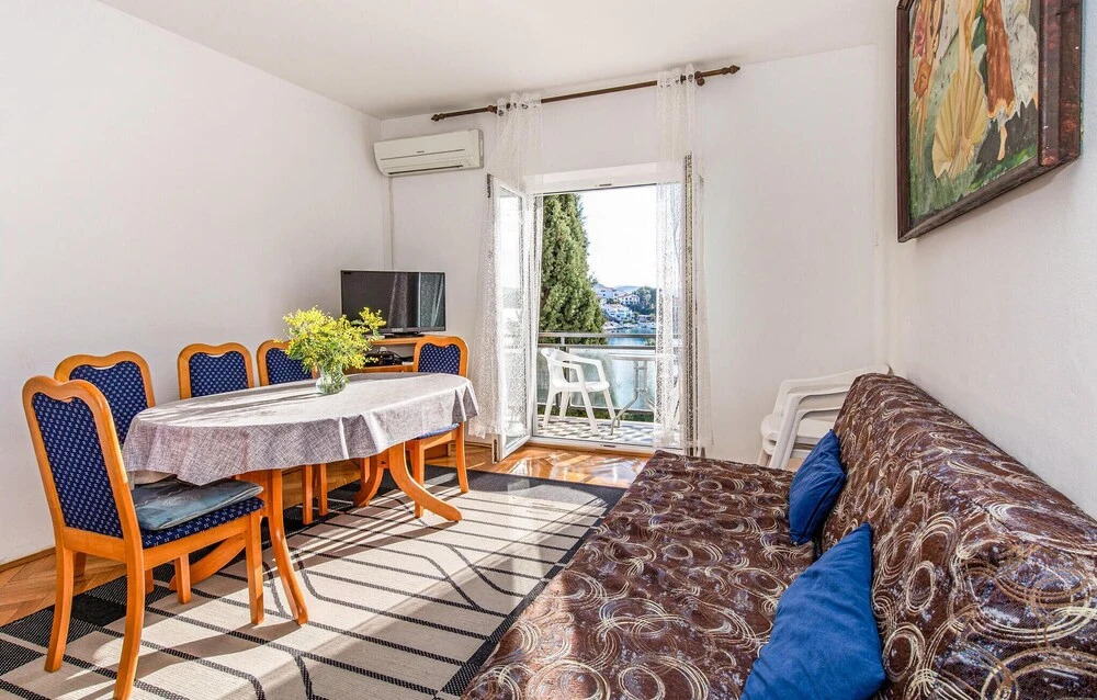 Awesome Apartment in Klek With 2 Bedrooms and Wifi