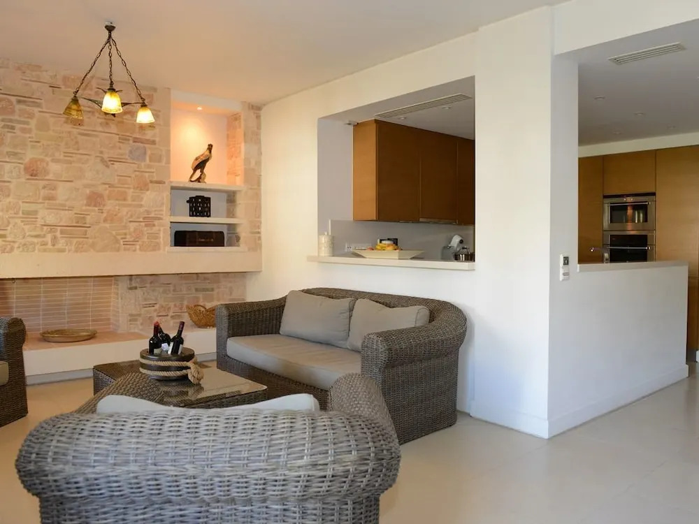 Villa Marina-Luxury Villa with Private Pool