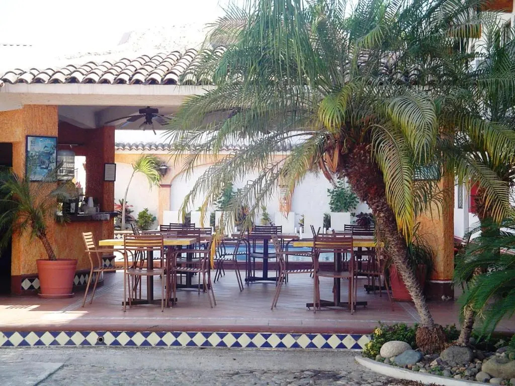 Hotel & Suites Coral