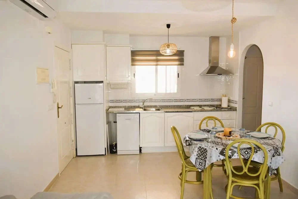 Ap1213 in Denia With 1 Bedrooms and 1 Bathrooms