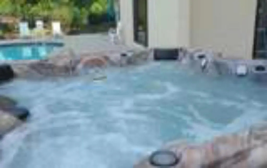 Gatlinburg Chateau Condo 301