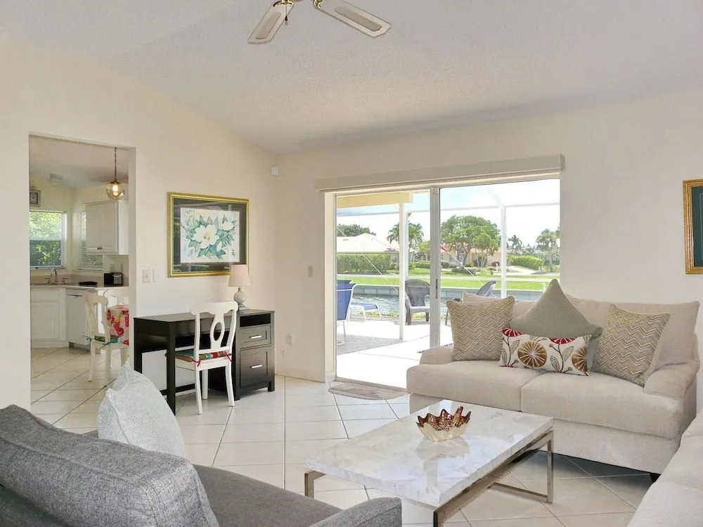 Pet-friendly home with southern exposure and pool