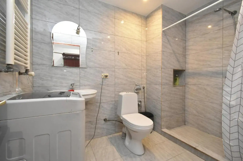 Armenak apartments N20