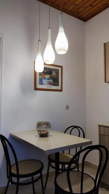 Mirsini Apartments