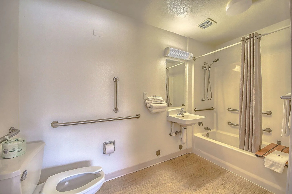 Motel 6-San Antonio, TX - Fiesta Trails