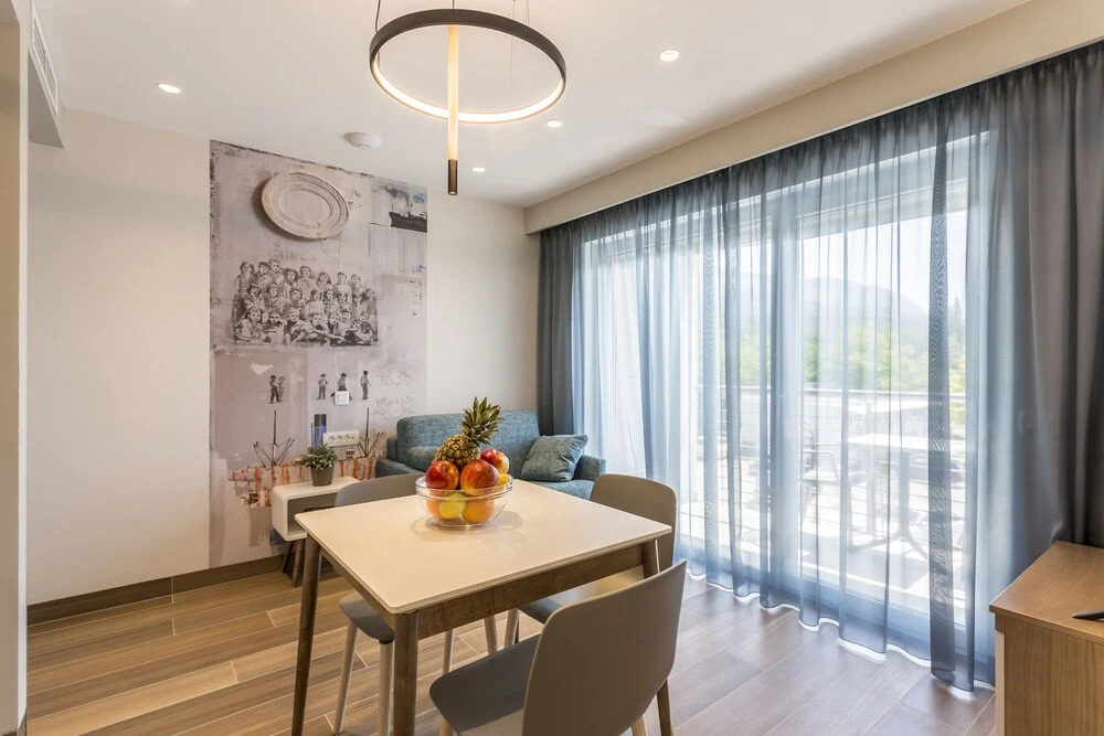Ringo Apartments