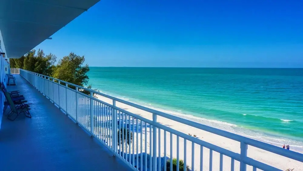 Sunset Beach Chateau Treasure Island 8470