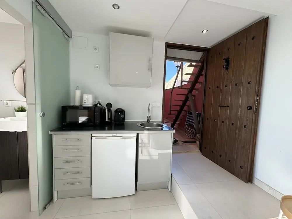 Peaceful Studio Apartment With Amazing Views