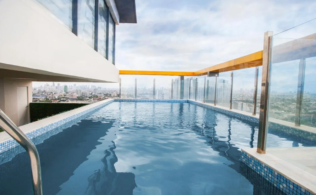 Upper Story Serviced Apartments