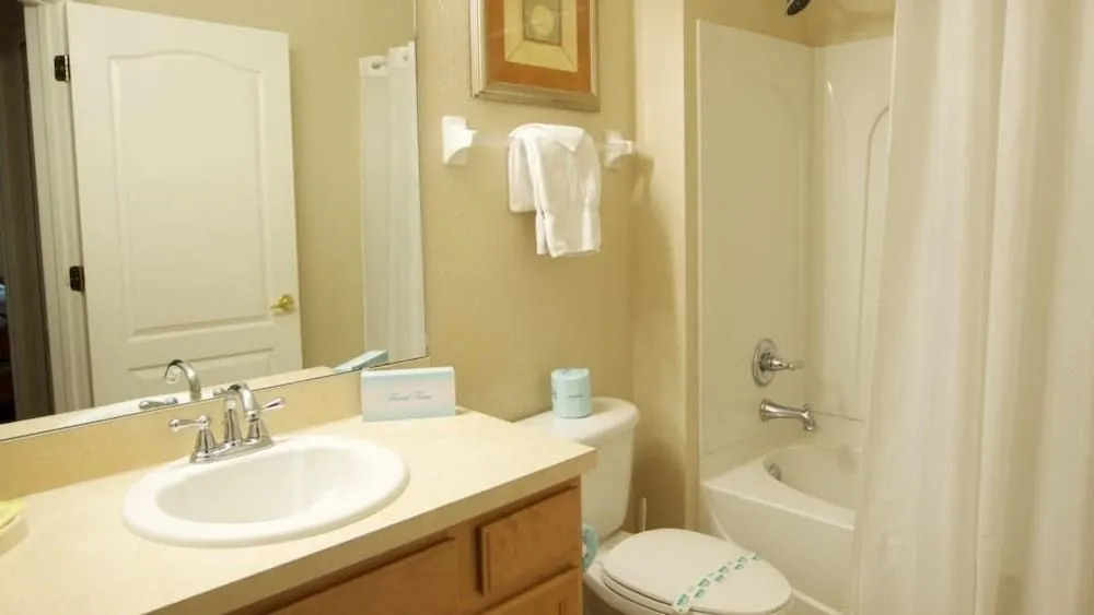 Richard & Karen's Coral Cay Resort Townhome