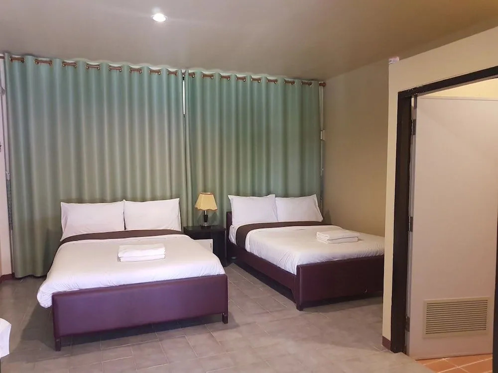 O-Rich Gold Hotel