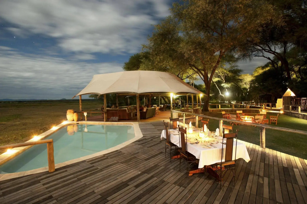 Anabezi Camp
