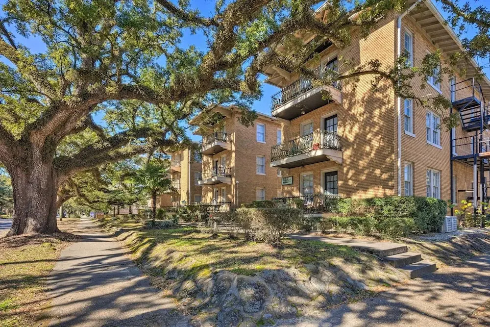 Stunning Alabama Studio ~ 2 Mi to Dtwn Mobile!