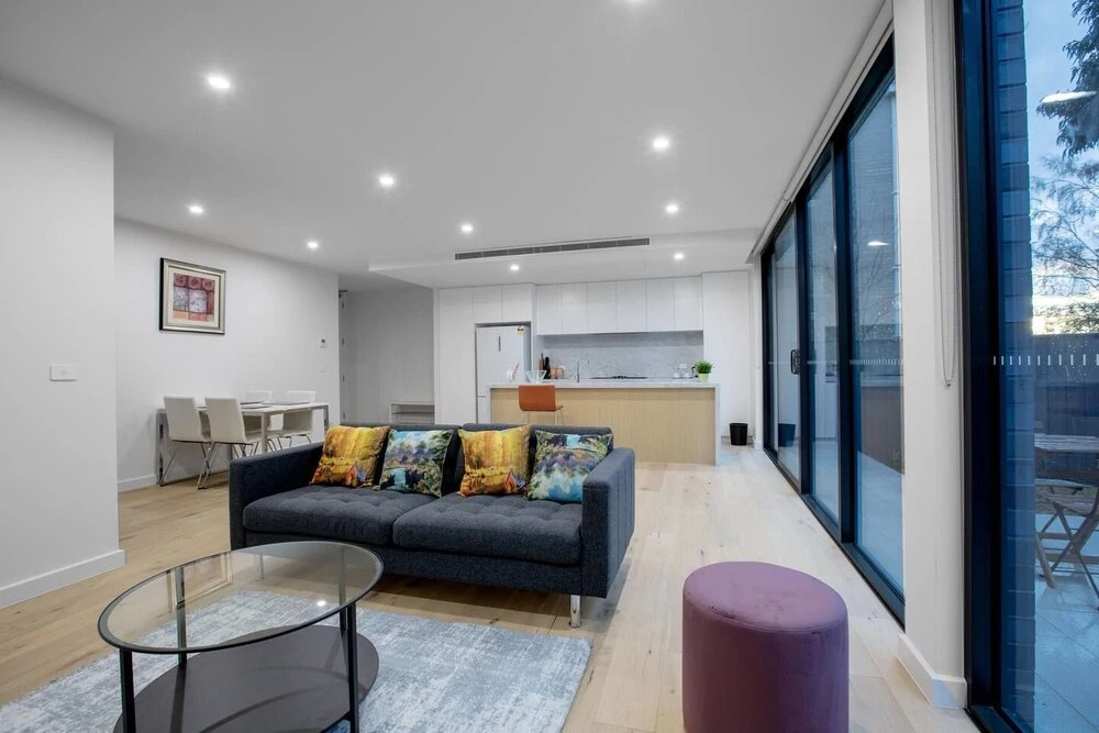106*Modern Prestige*3-Storey New Establishment