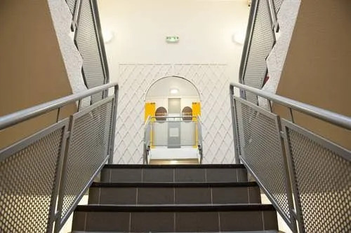 Egg Hotel Goussainville CDG