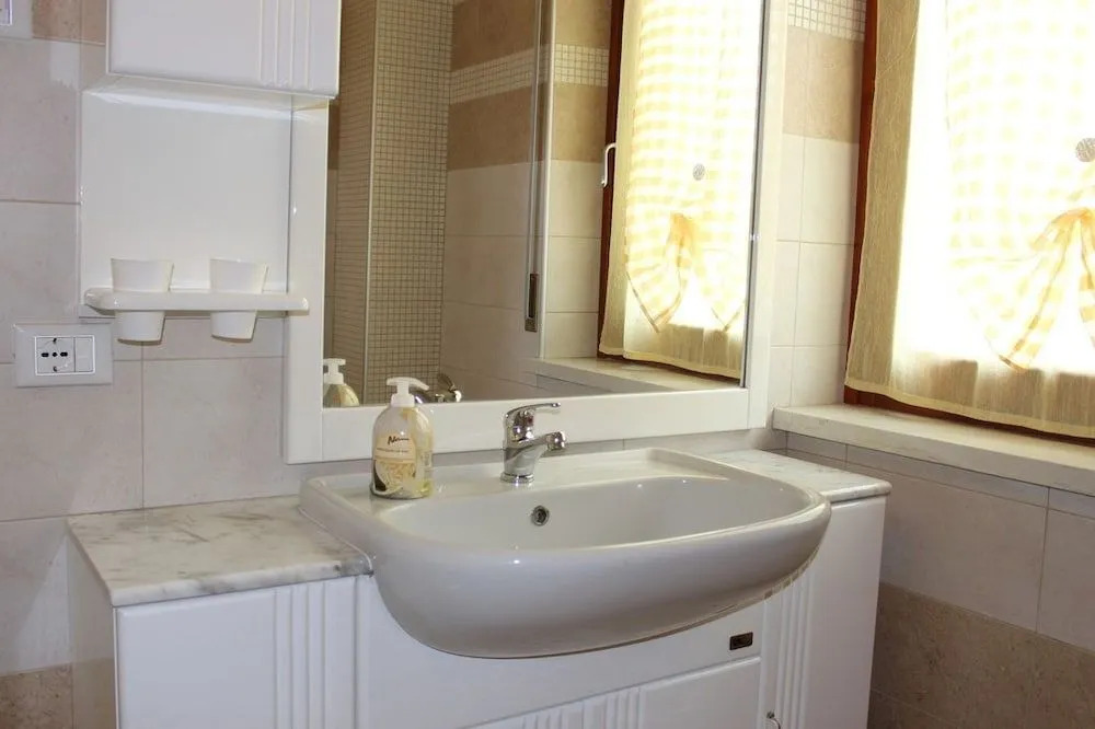 B&B Acero Rosso