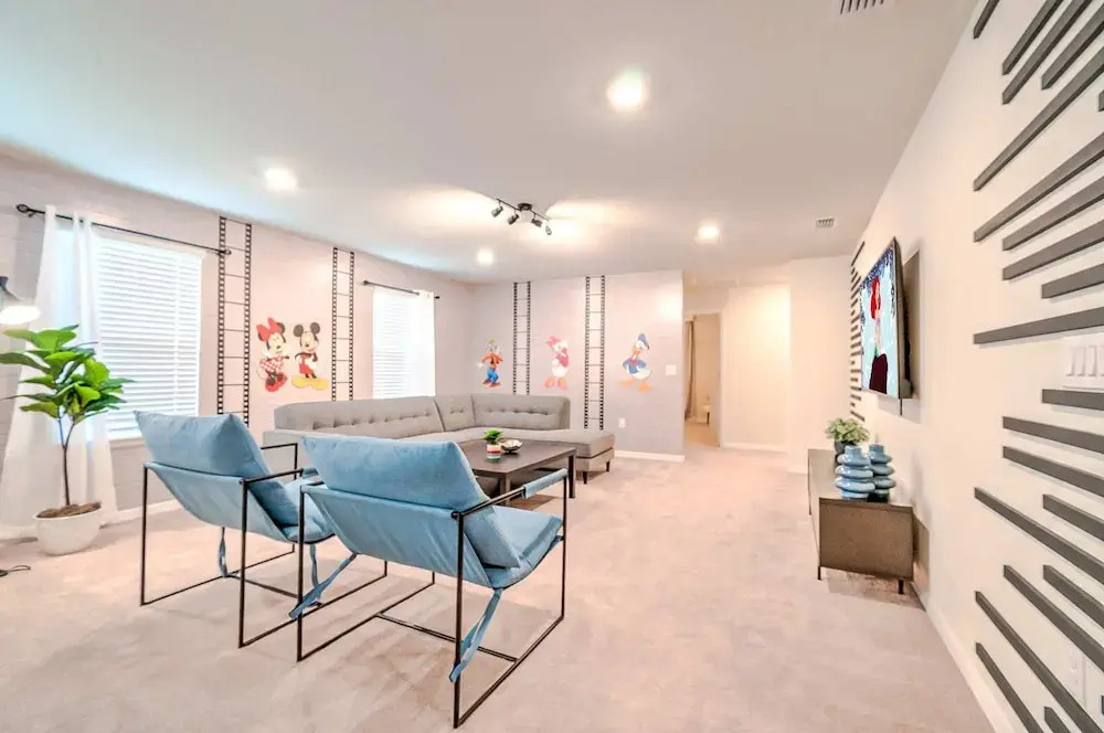 16239 7BR Stunning Home For Your Family Vacation