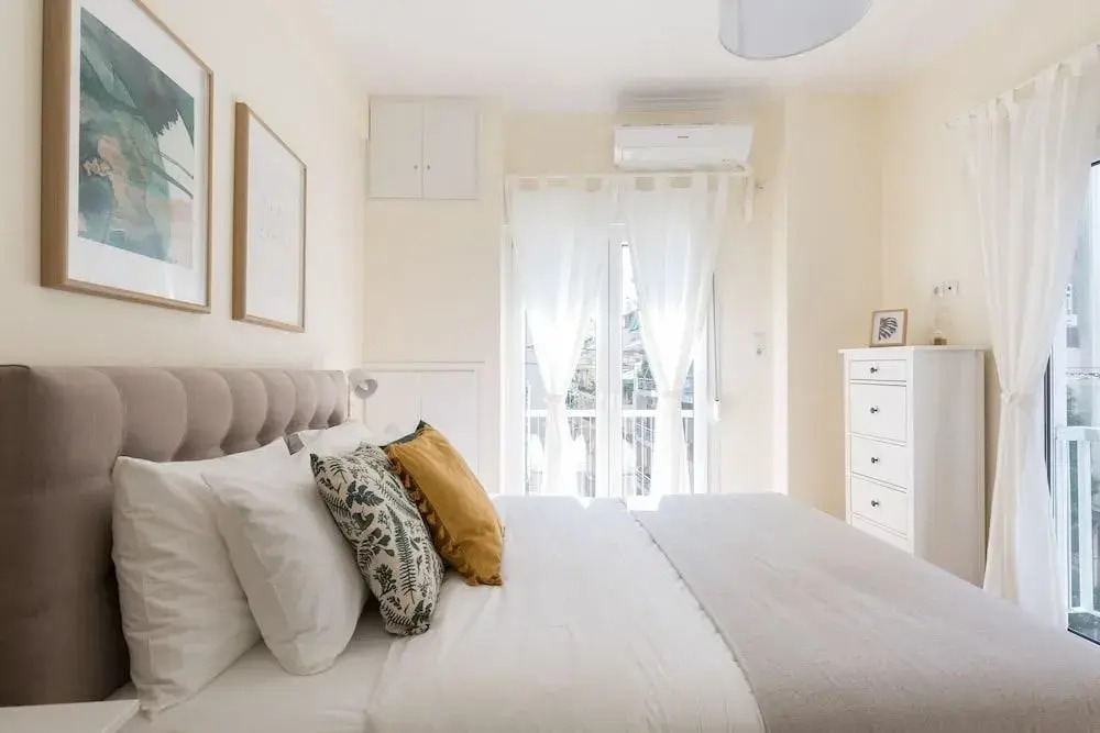 UPSTREET Cosy & Spacious 1BD Apt Koukaki