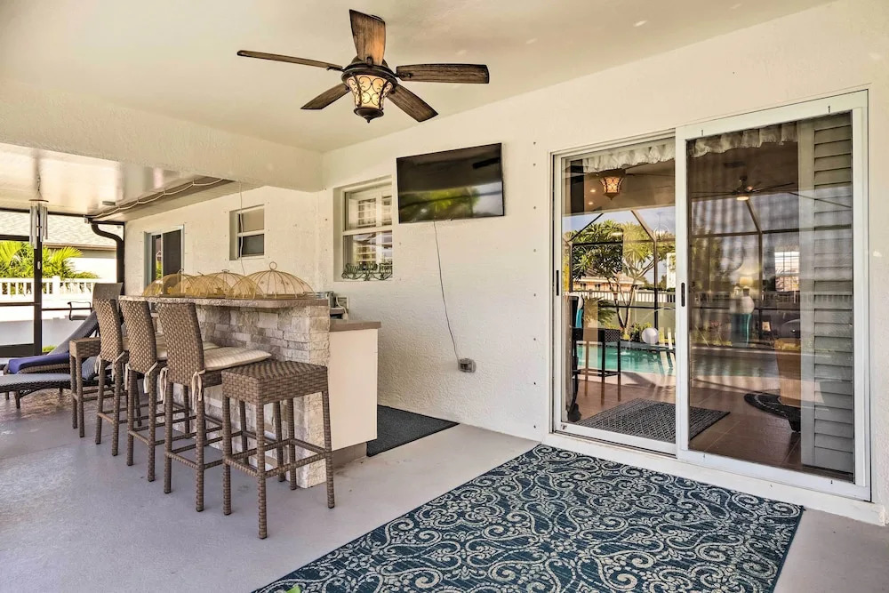 Chic Cape Coral Oasis w/ Pool: 5 Mi to Beach!
