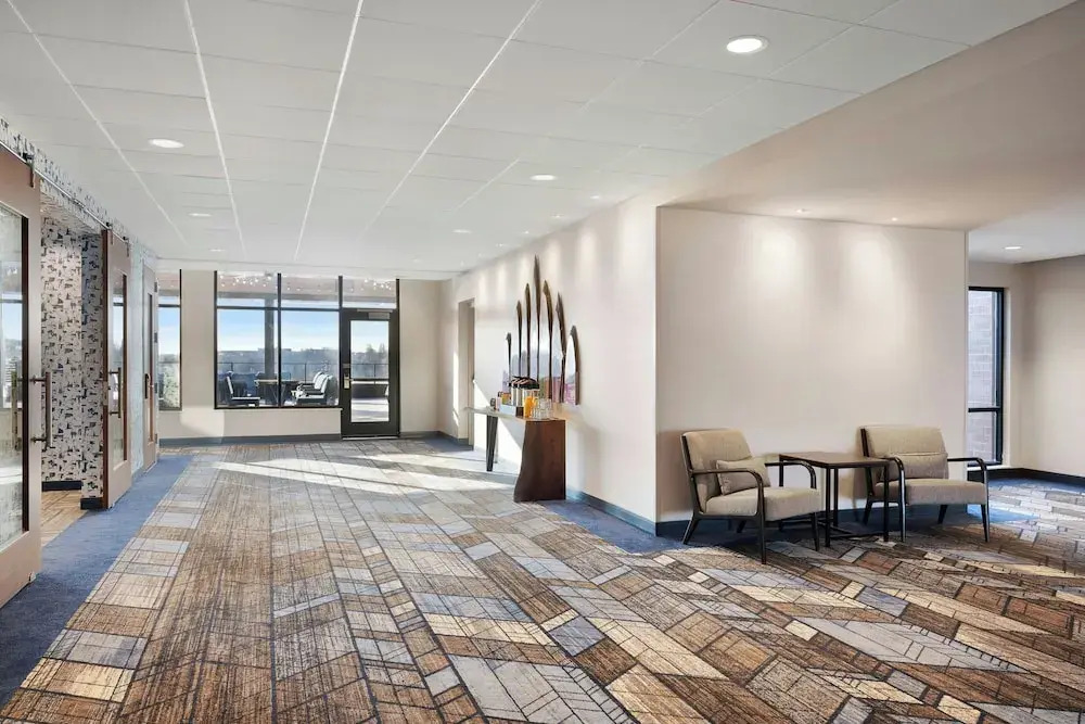 Courtyard by Marriott Milwaukee Brookfield at Poplar Creek