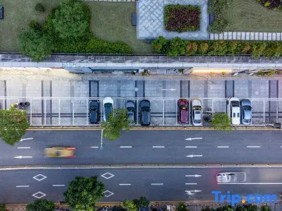 Gunai Apartment (Dongguan International Trade Center)