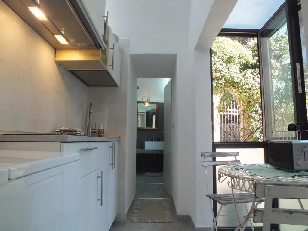 LOFT GARDEN in Bologna's heart OSPEDALE RIZZOLI