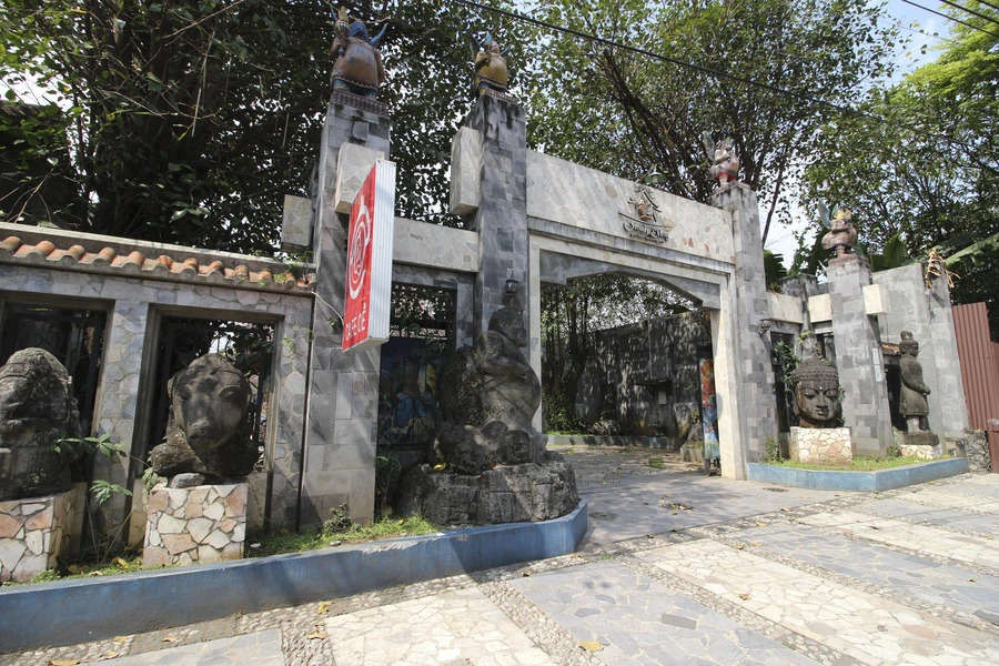 RedDoorz Near Borobudur Temple