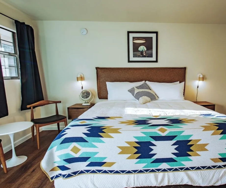 Stonewall Motor Lodge