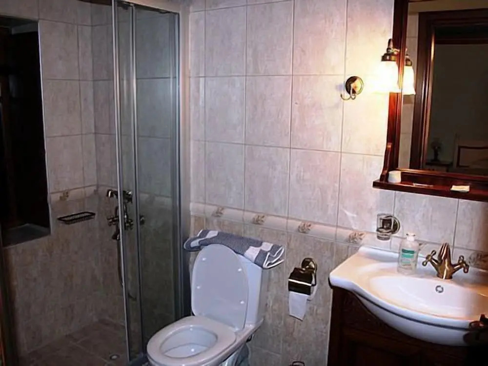 Nikolas Guesthouse